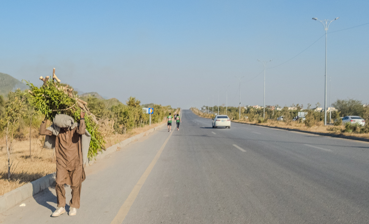 Islamabad Marathon 2025 - Tor Rnnow